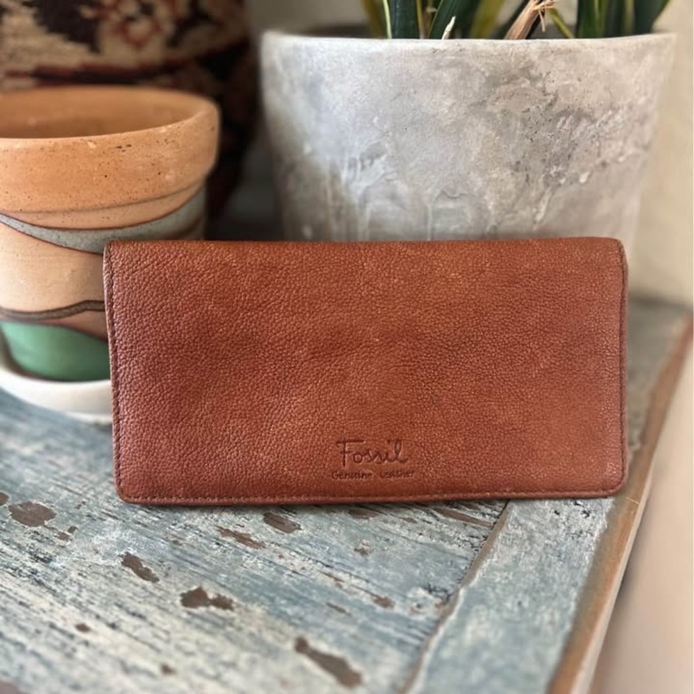 Fossil Brown Leather Continental Wallet